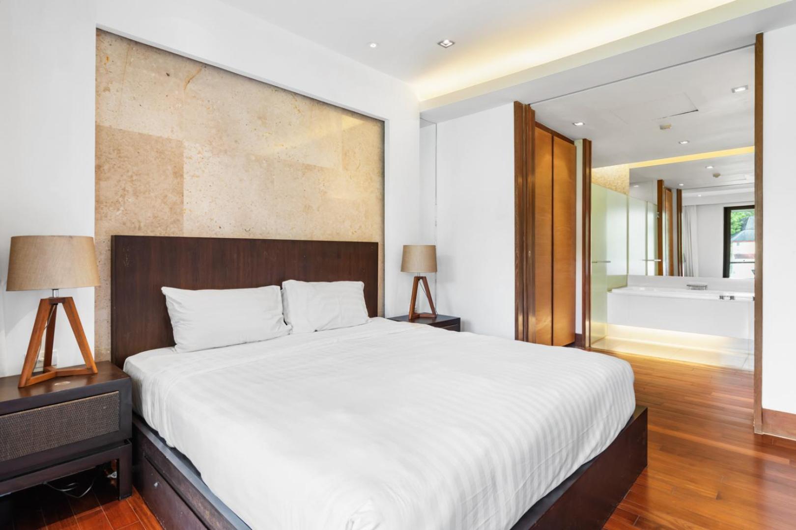 Nai Thon Beachfront Apartments Rum bild